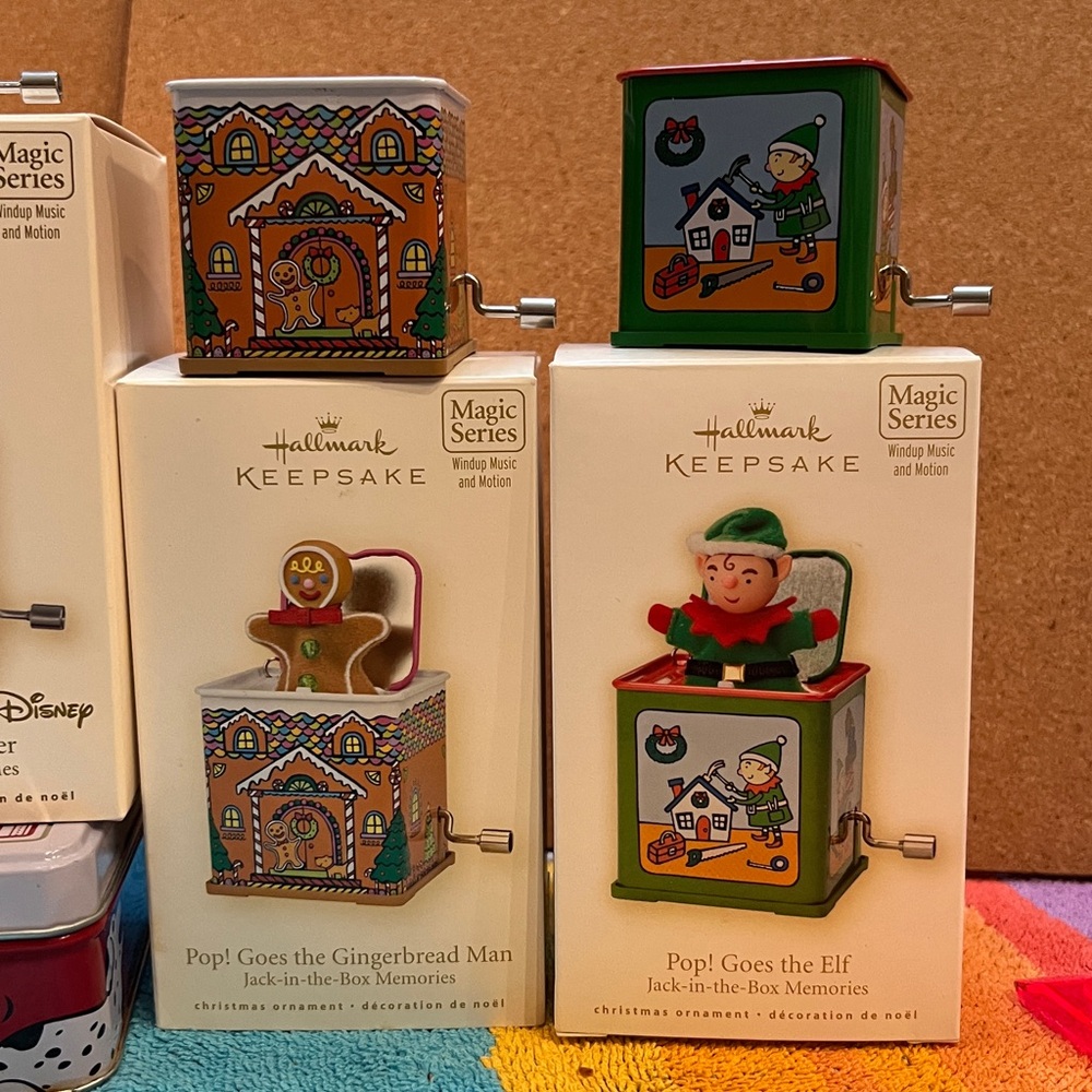 Series: Set of Hallmark “Pop Goes” 2003-2009 - Picture 5 of 14